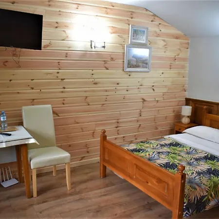 Zabi Dwor Appartement