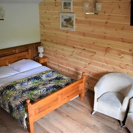 Zabi Dwor オストシツェ