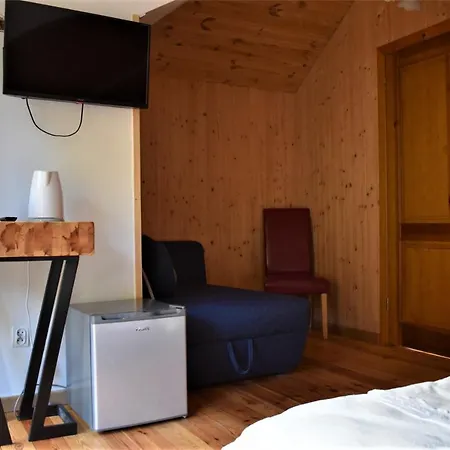 Zabi Dwor Appartement Ostrzyce